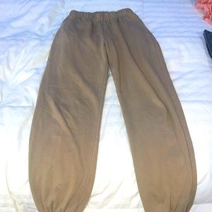 Brandy Melville John Galt Beige Sweatpants